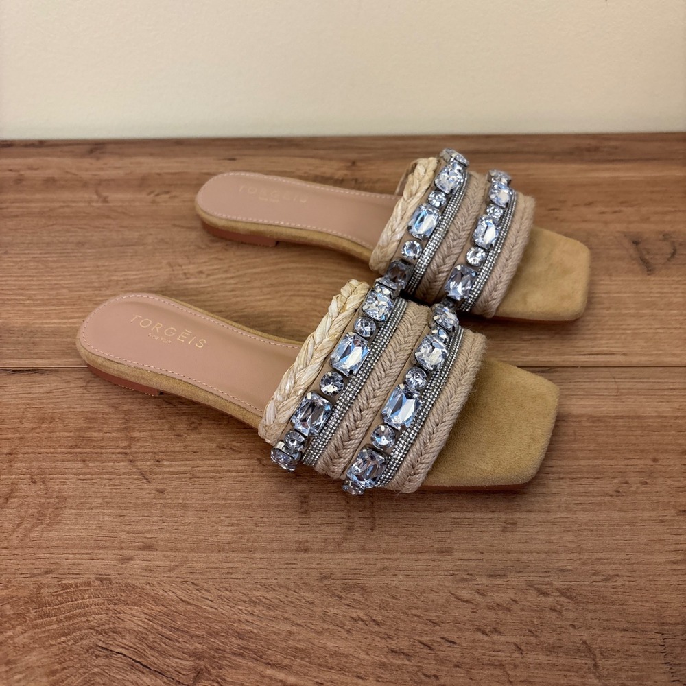 TORGEIS Miya Flat Sandals Natural Women Size 6.5 Casual Rhinestones Raffia